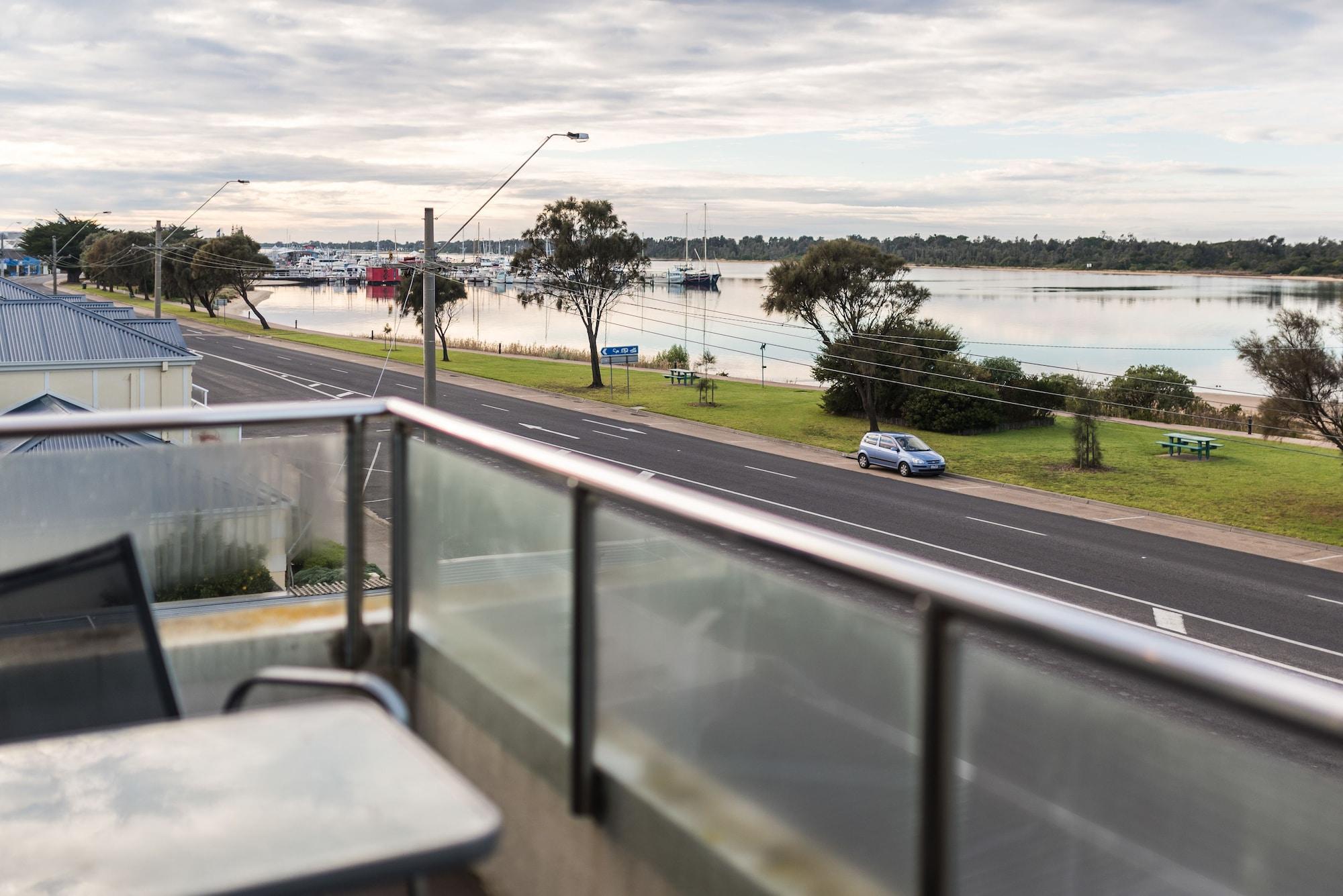 The Esplanade Resort And Spa Lakes Entrance Buitenkant foto